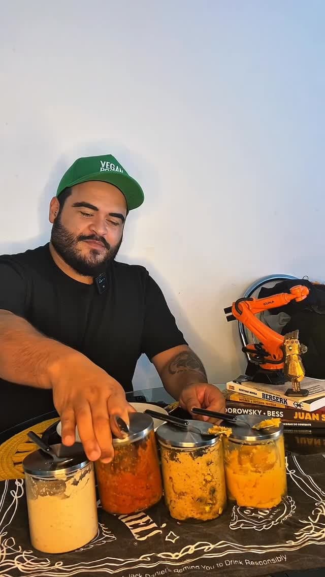 Pasta de Frutas Vermelhas com Castanha de Caju