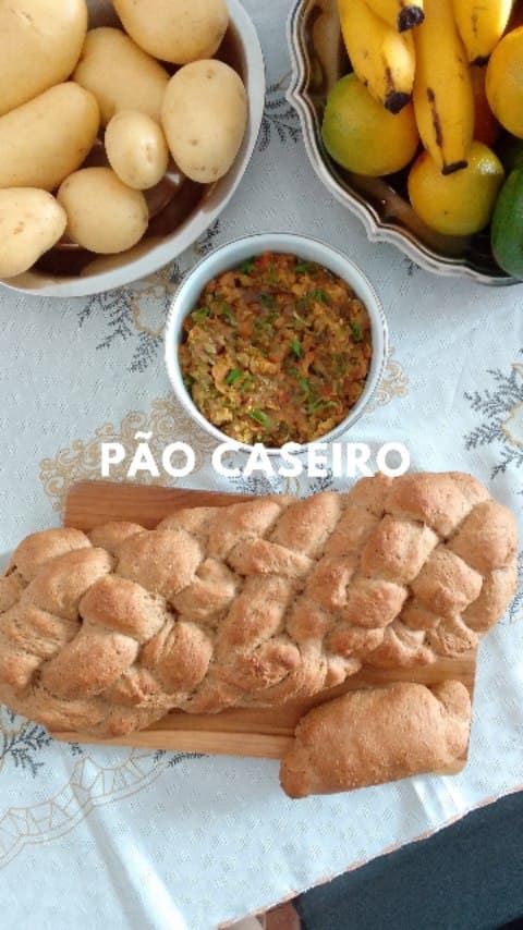 PÃO CASEIRO 🍞🏠