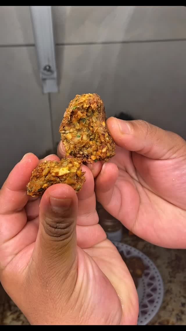 Bolinhos de Grão-de-Bico Assados