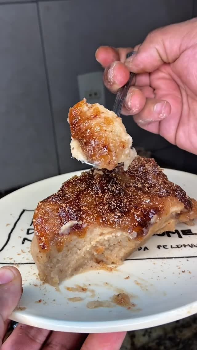 Pudim ou Cheesecake Firme (sem base) de Arroz com Canela e Tâmaras